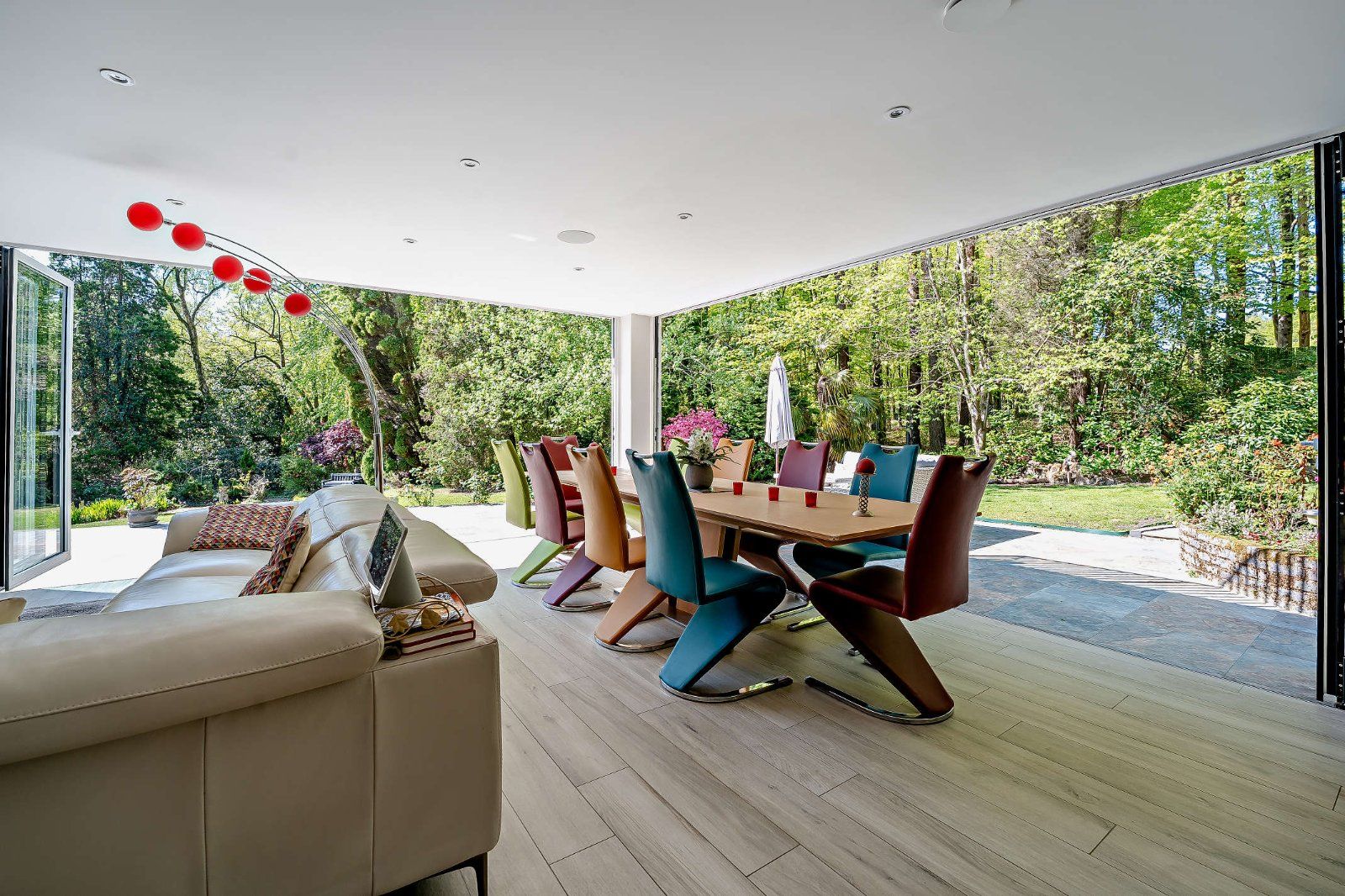 Dining/Kitchen