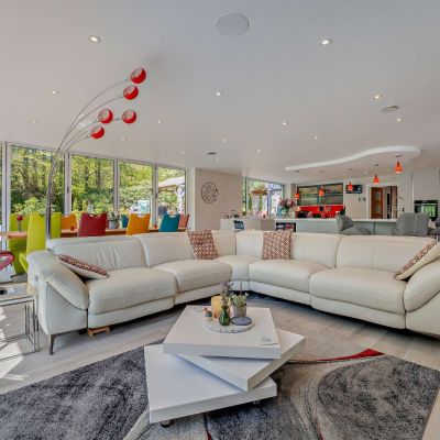 Dining/Kitchen