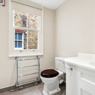 Family Shower Room