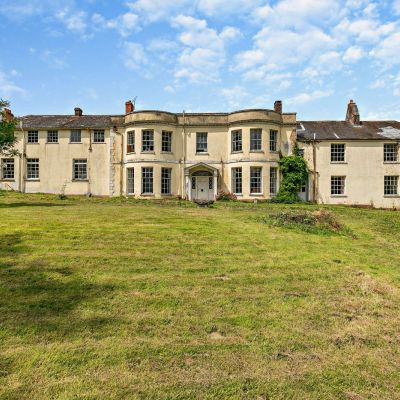 Fuidge Manor