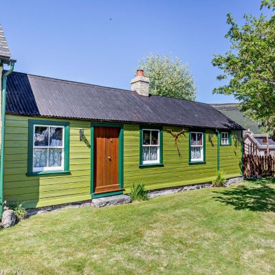 "Wee House"