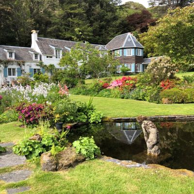 Garden Setting