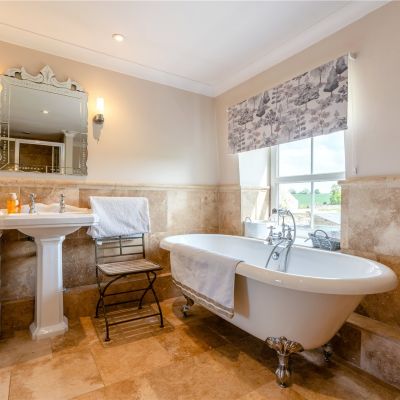 Principal Bathroom