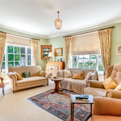 Bedroom/Family Room
