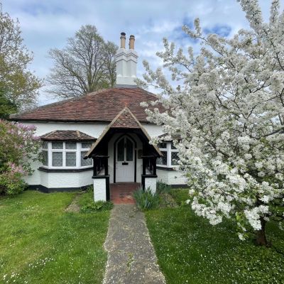 Lodge House