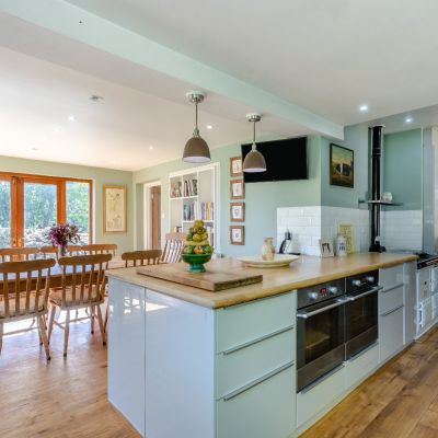 Kitchen/Breakfast Rm