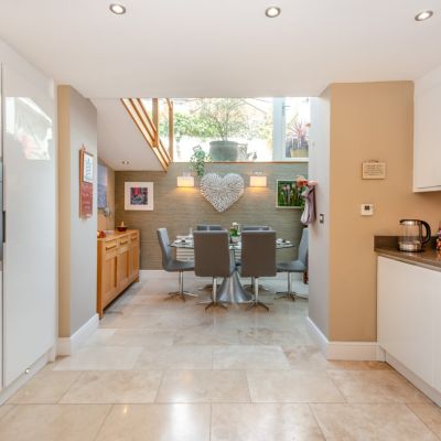 Kitchen/Dining Area