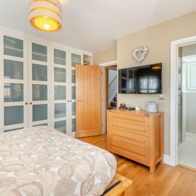 Ensuite Bedroom