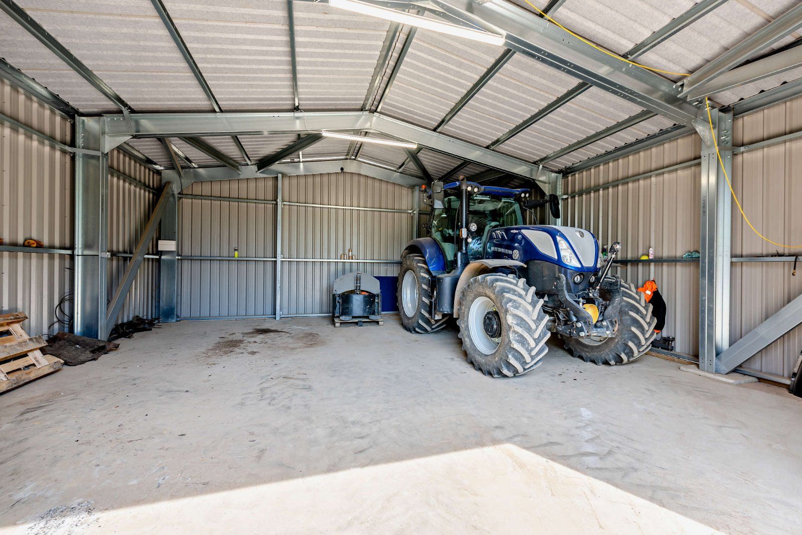 Tractor Barn