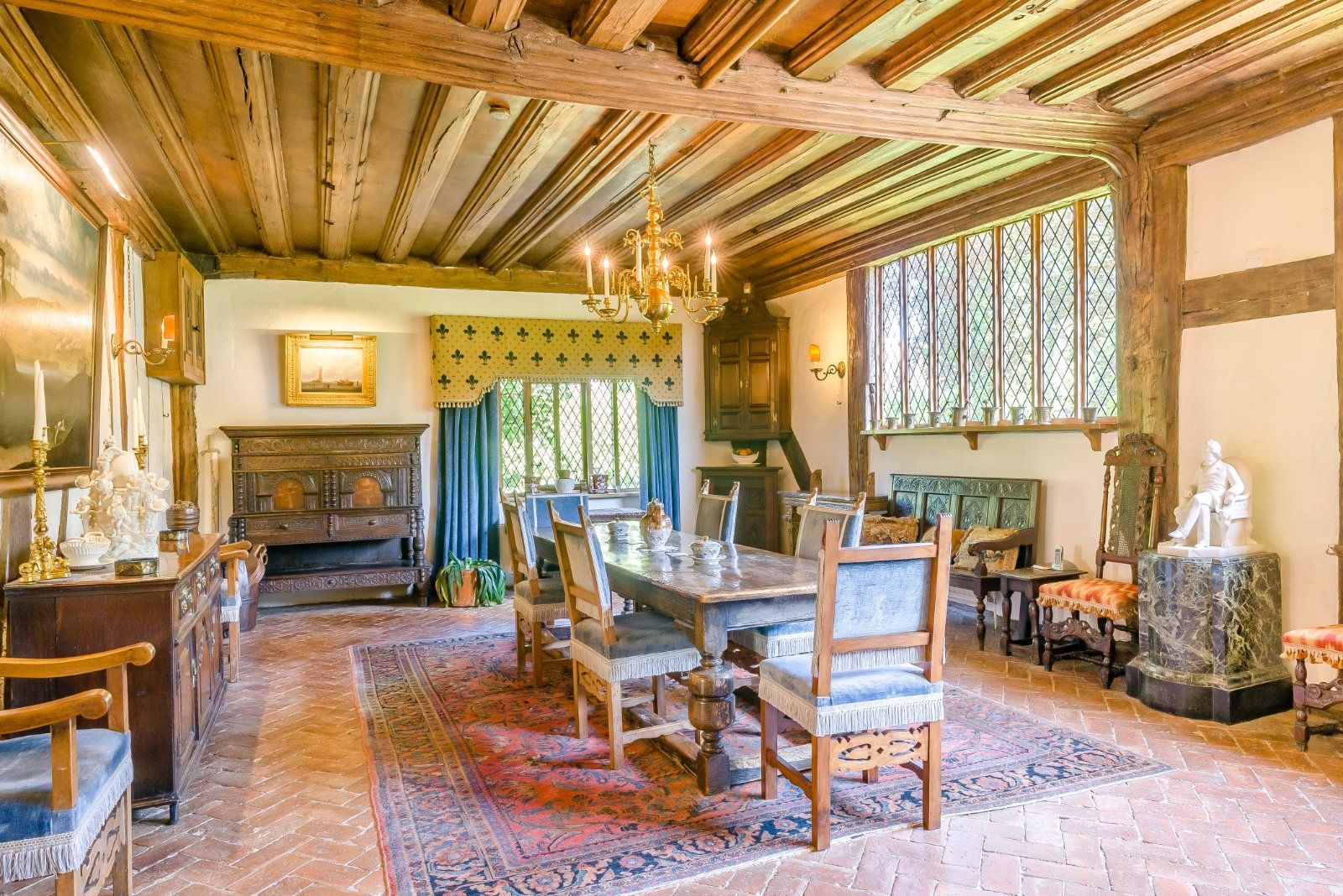 Court Room