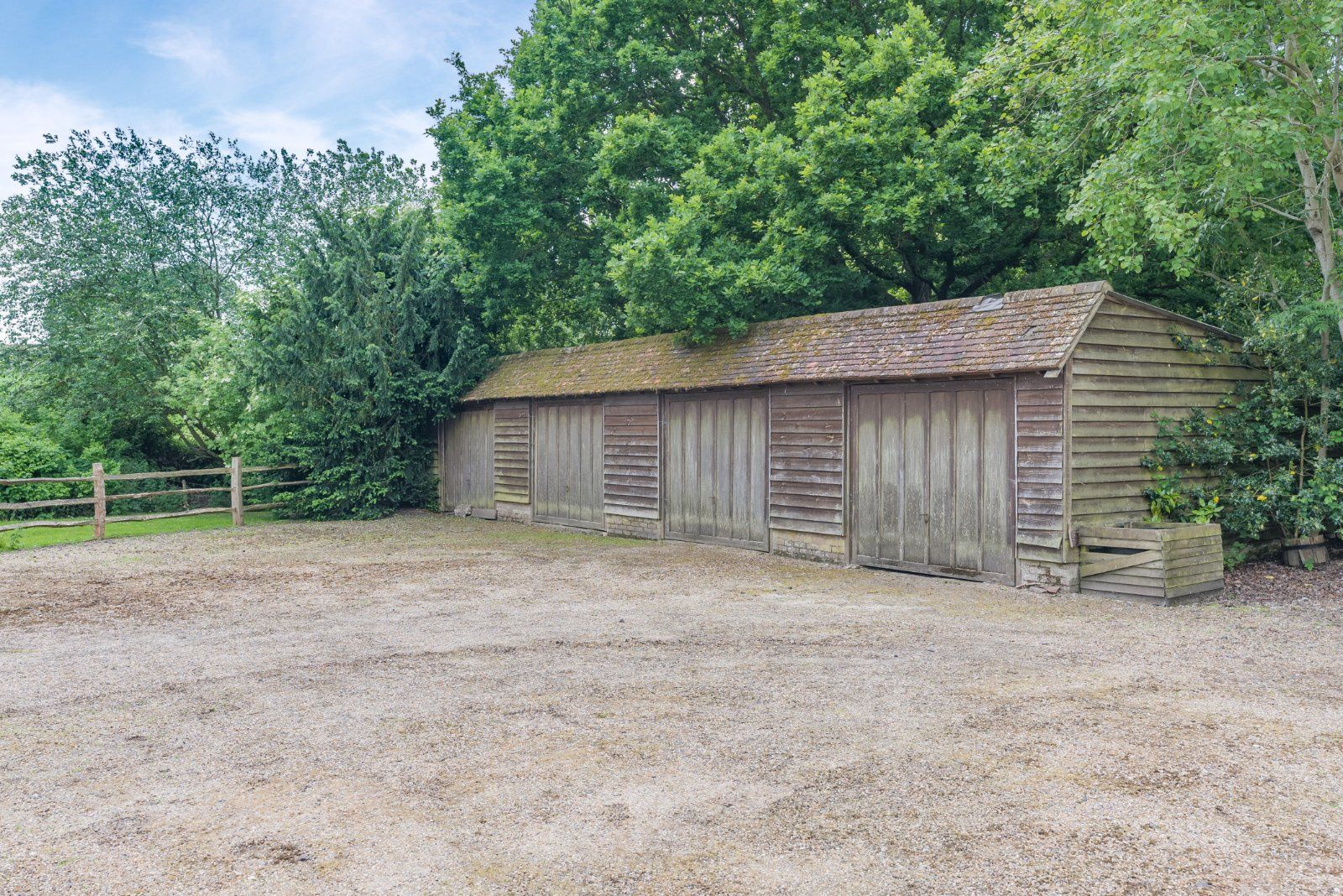 Garage Building