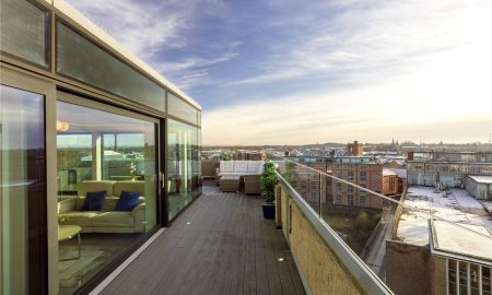 Roof Terrace