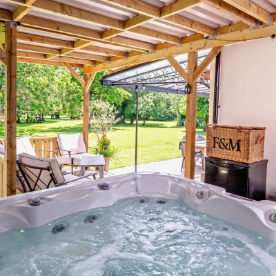 Hot Tub