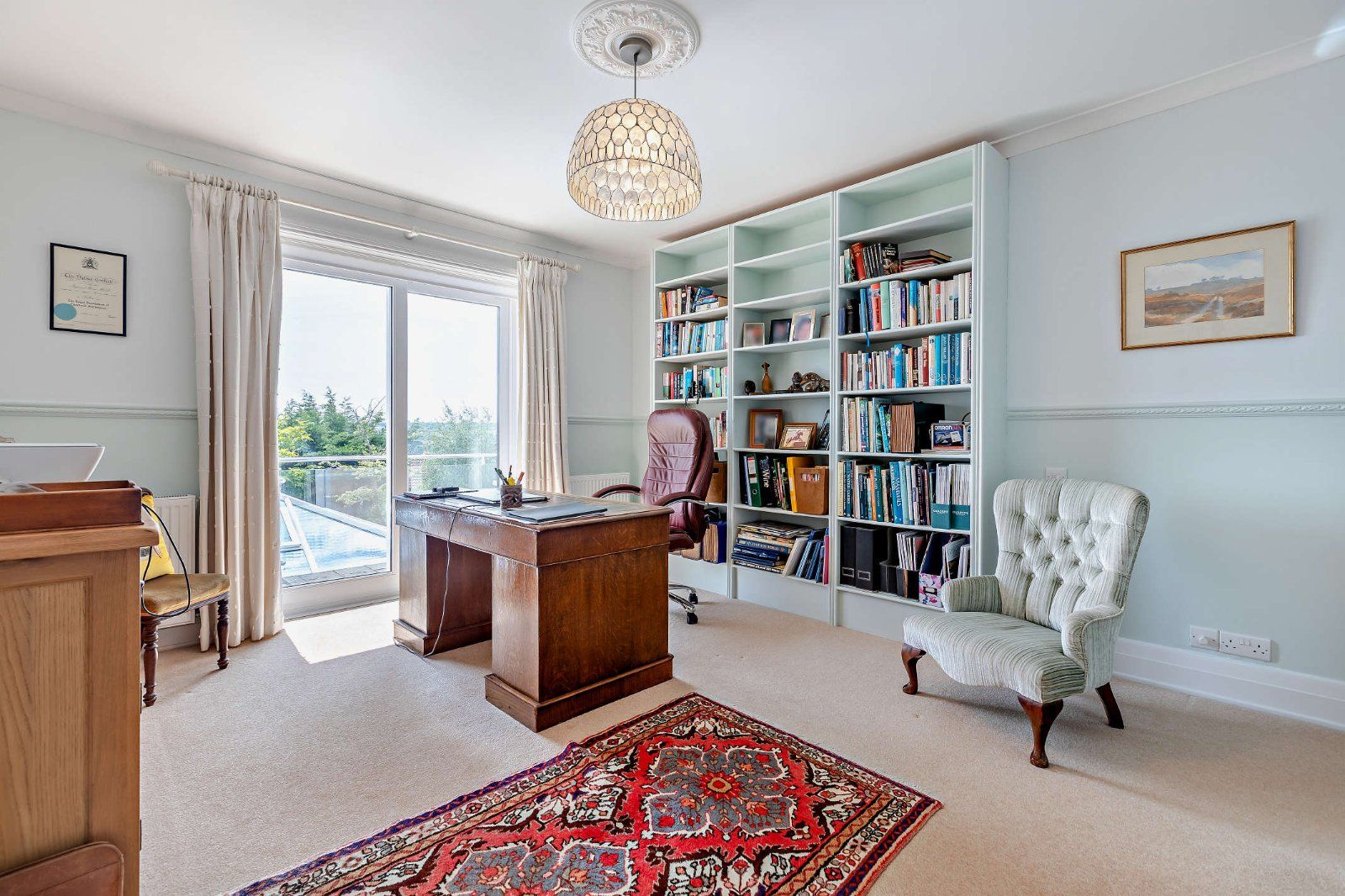 Bedroom / Study