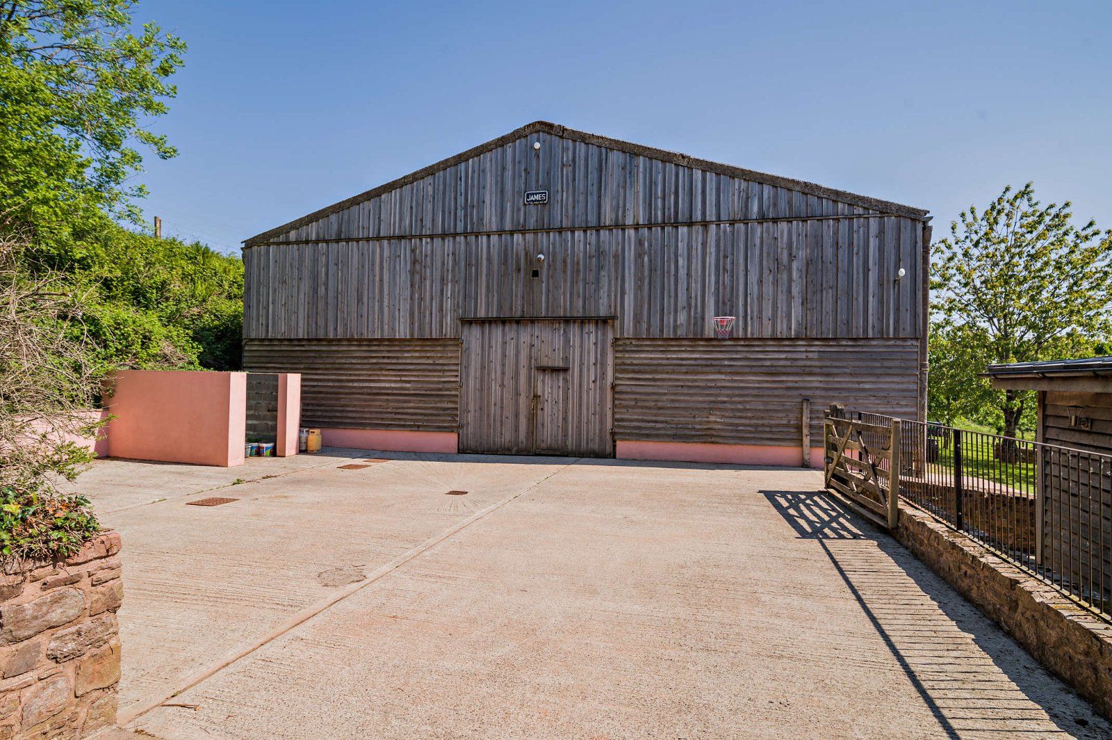 Outbuilding
