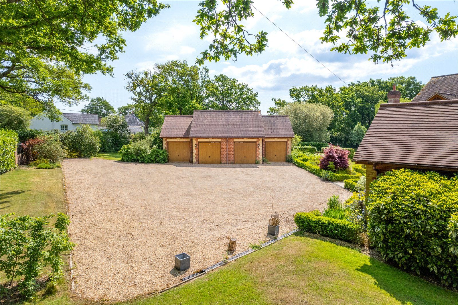 Driveway & Garages