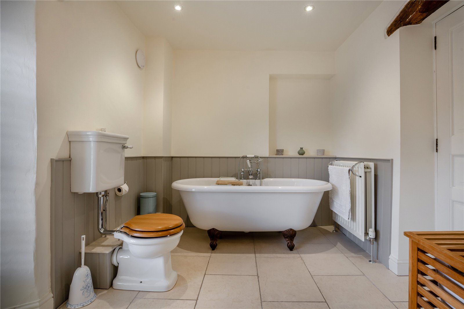 Ensuite