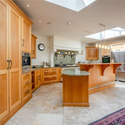 Breakfast/Kitchen