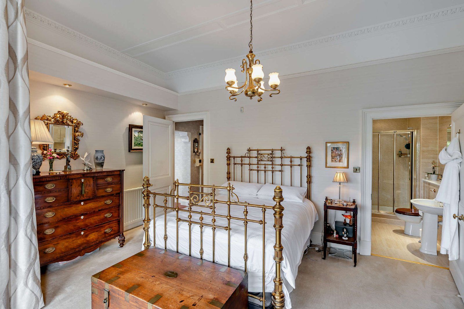 Ensuite Access