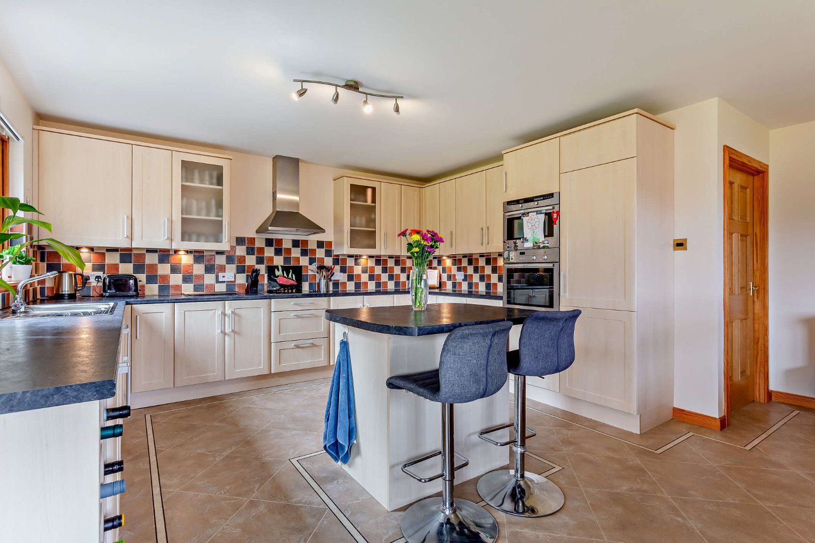 5 Firvew Grange
