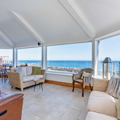 Stunning Sea Views