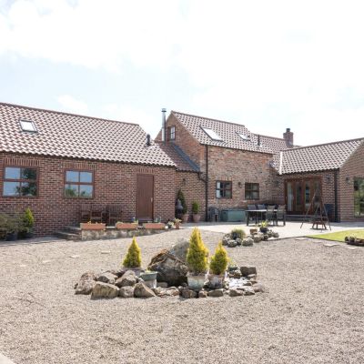 Lot 1