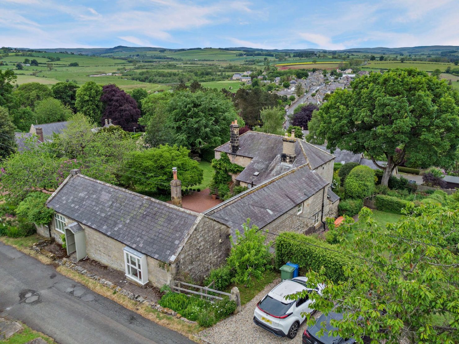 Towards Thropton