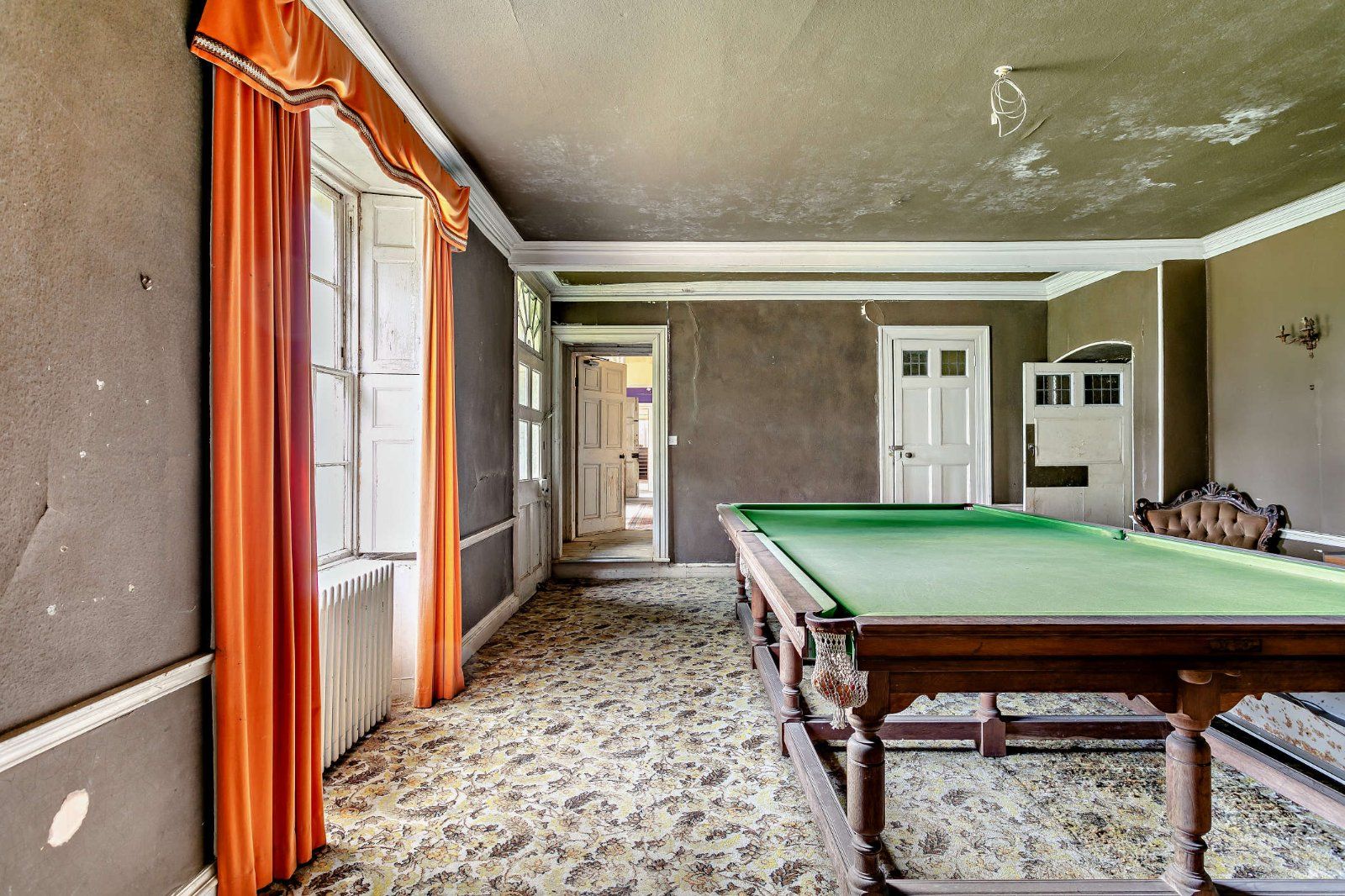 Fuidge Manor
