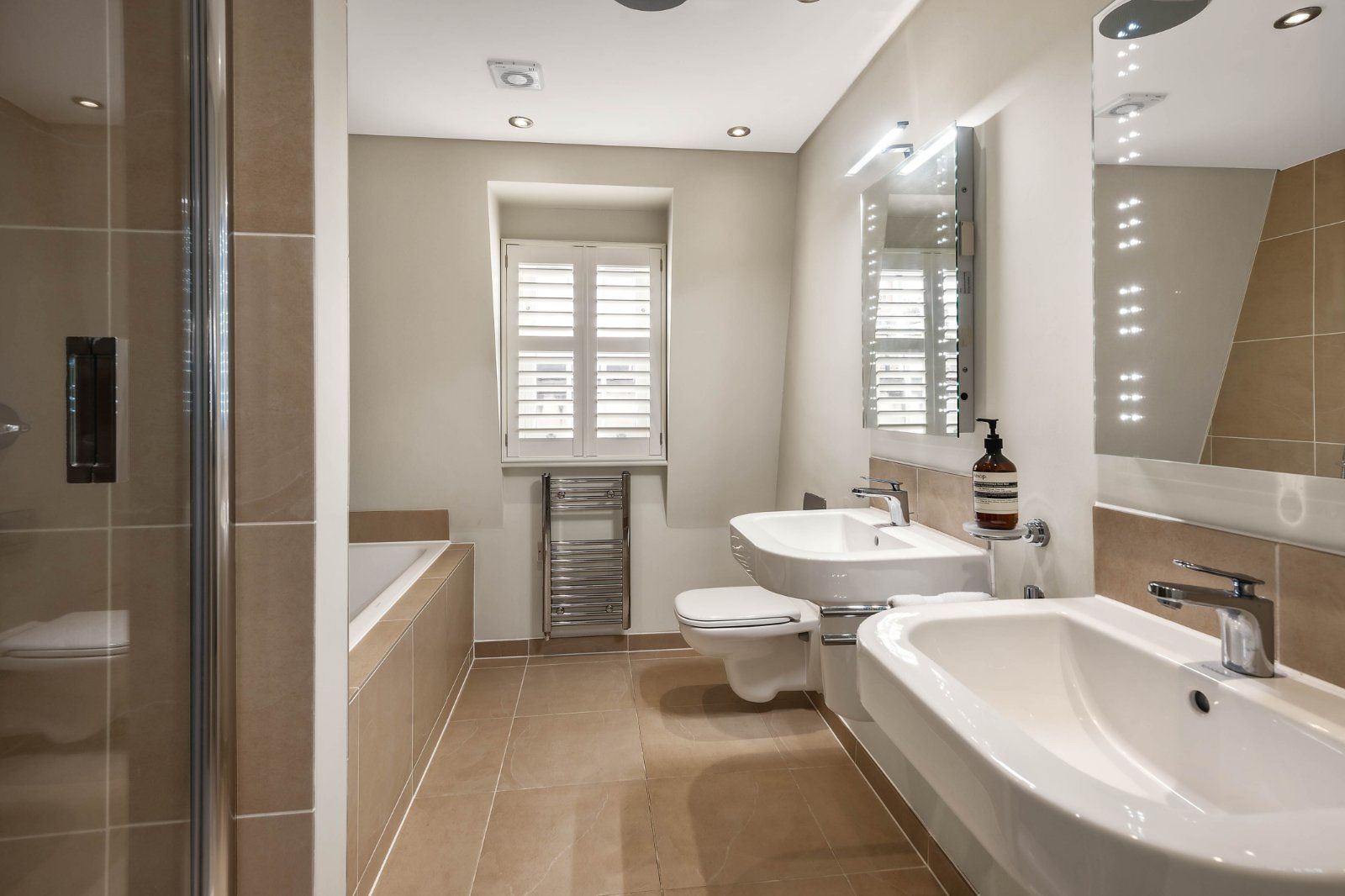 Principal Bathroom