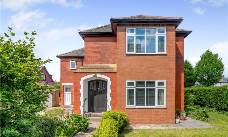 3&5 Woodside Walk