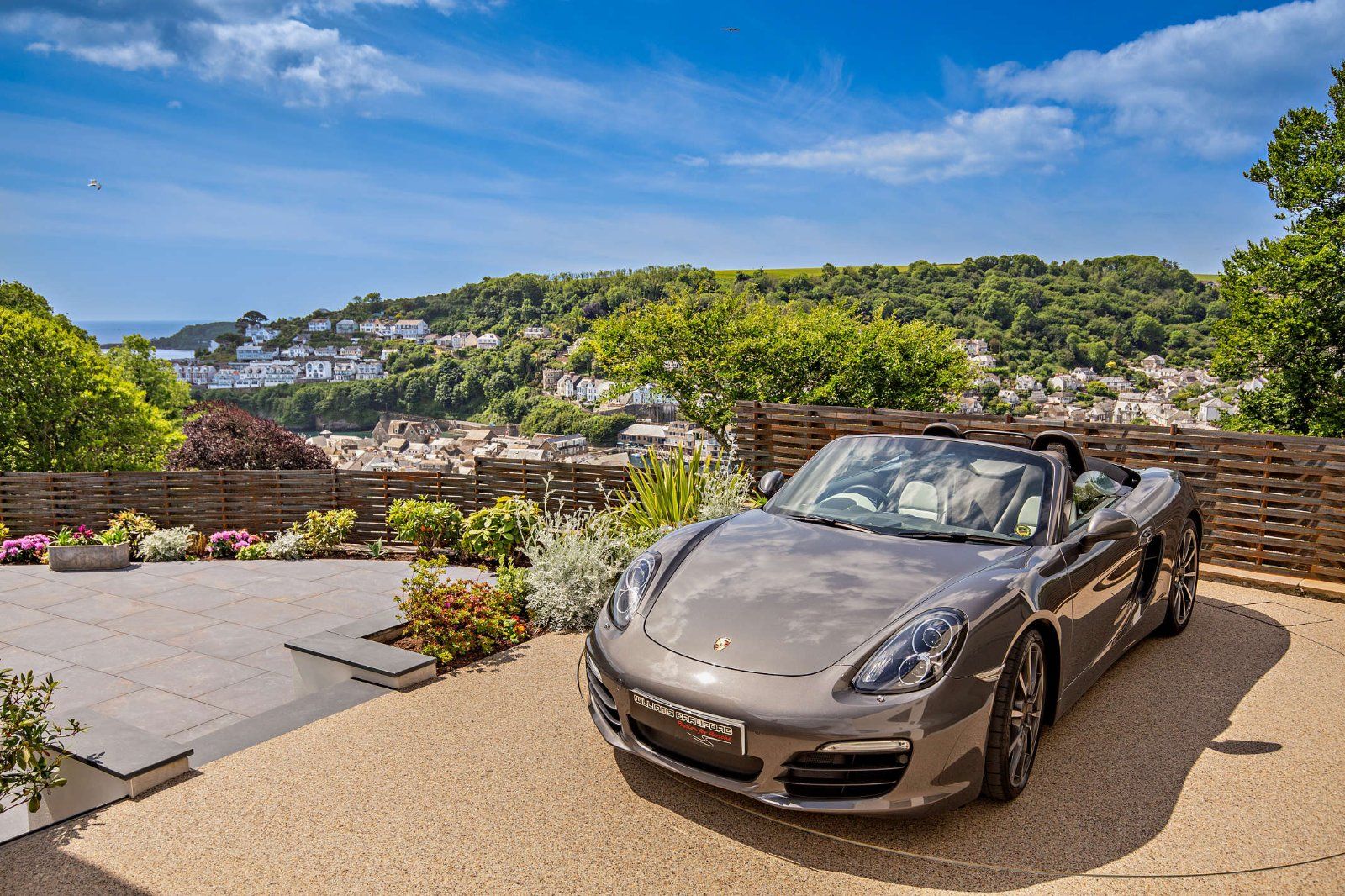 Driveway & Turntable