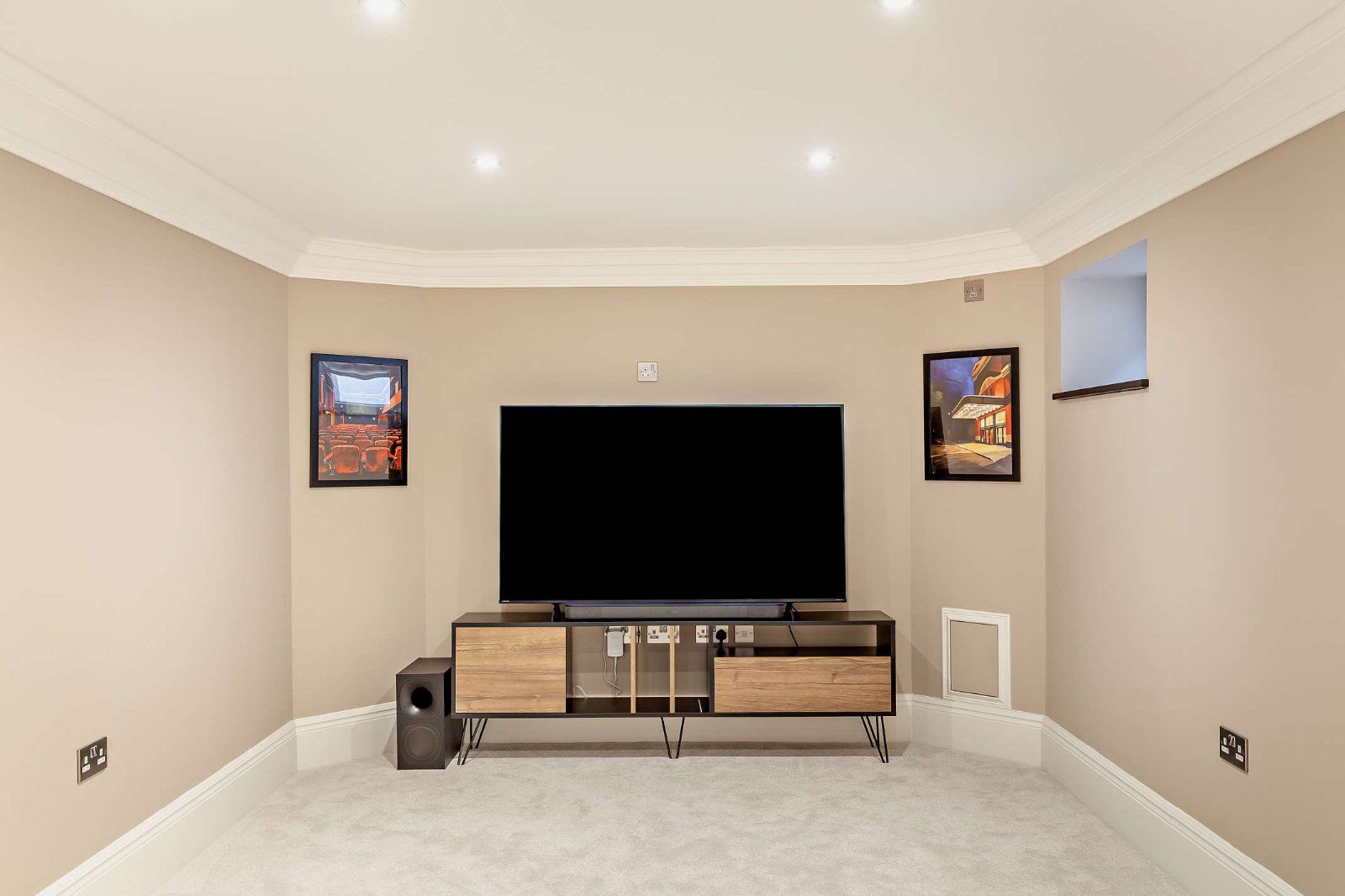 Entertainment Room
