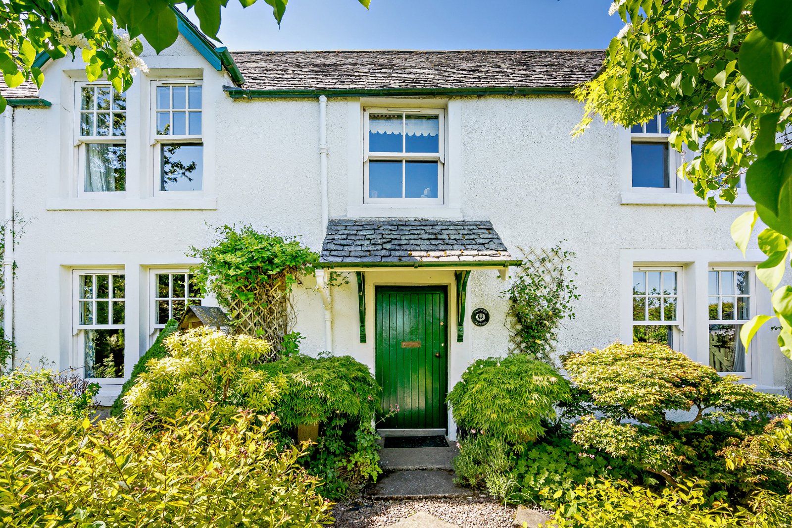 Picturesque Cottage