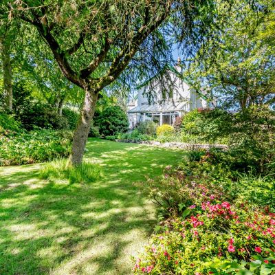 Wrap Around Garden