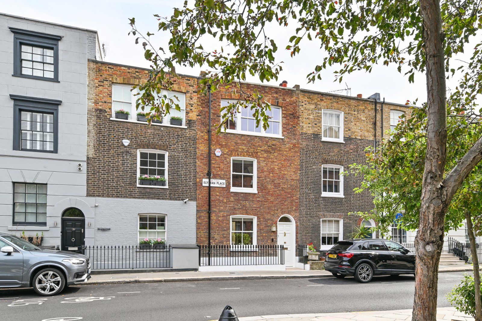Chelsea Green Nearby