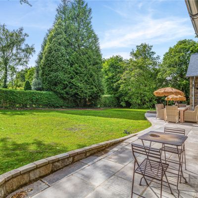 Private Gardens
