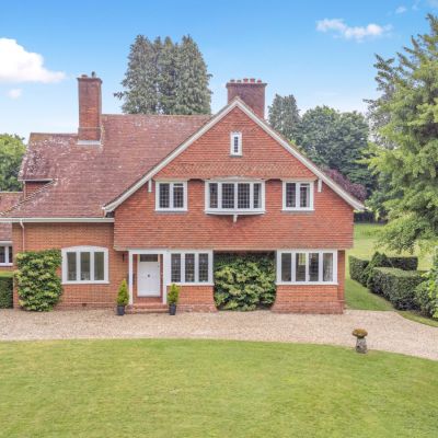 The Red House
