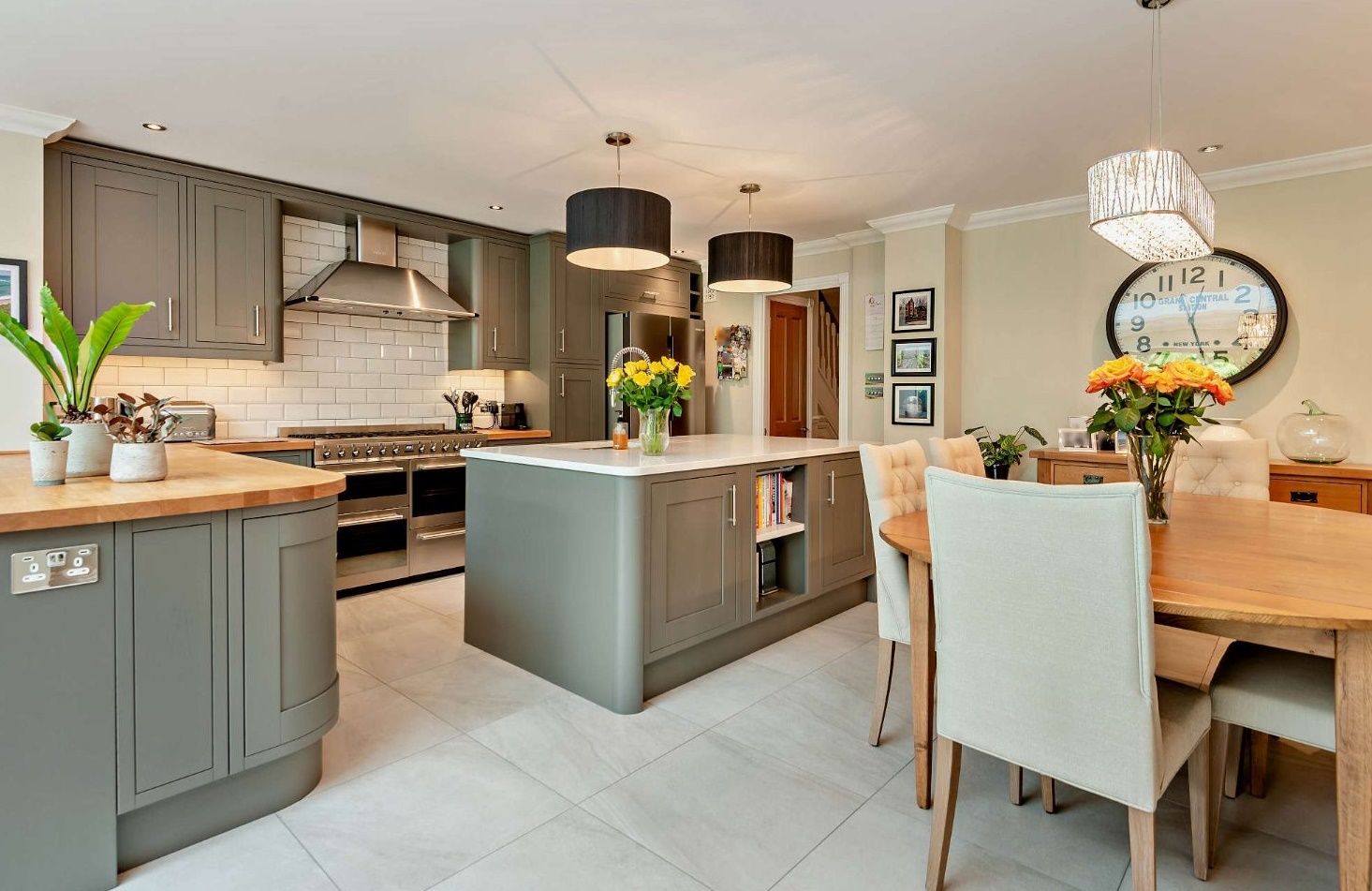 Kitchen/Dining