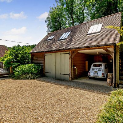 Garage/Annexe