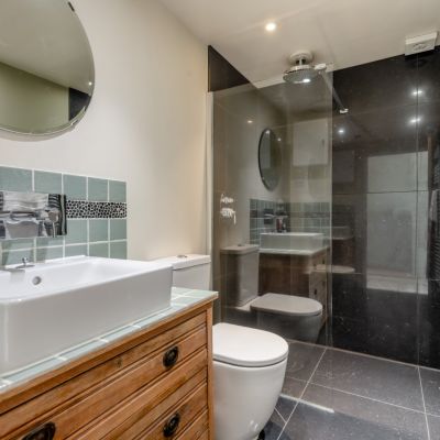 Ensuite Shower Room
