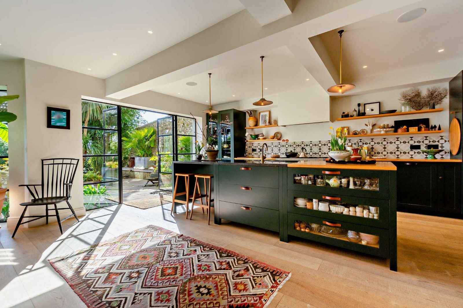 Kitchen/Dining