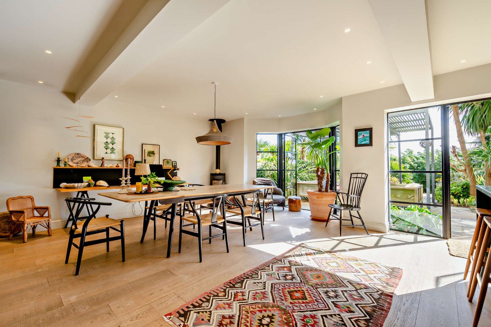 Kitchen/Dining