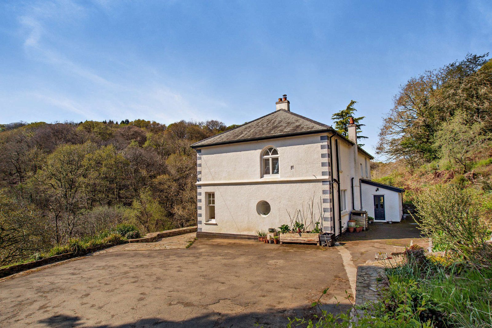 Colvase House