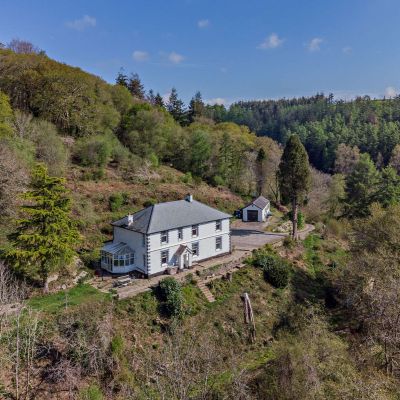 Colvase House