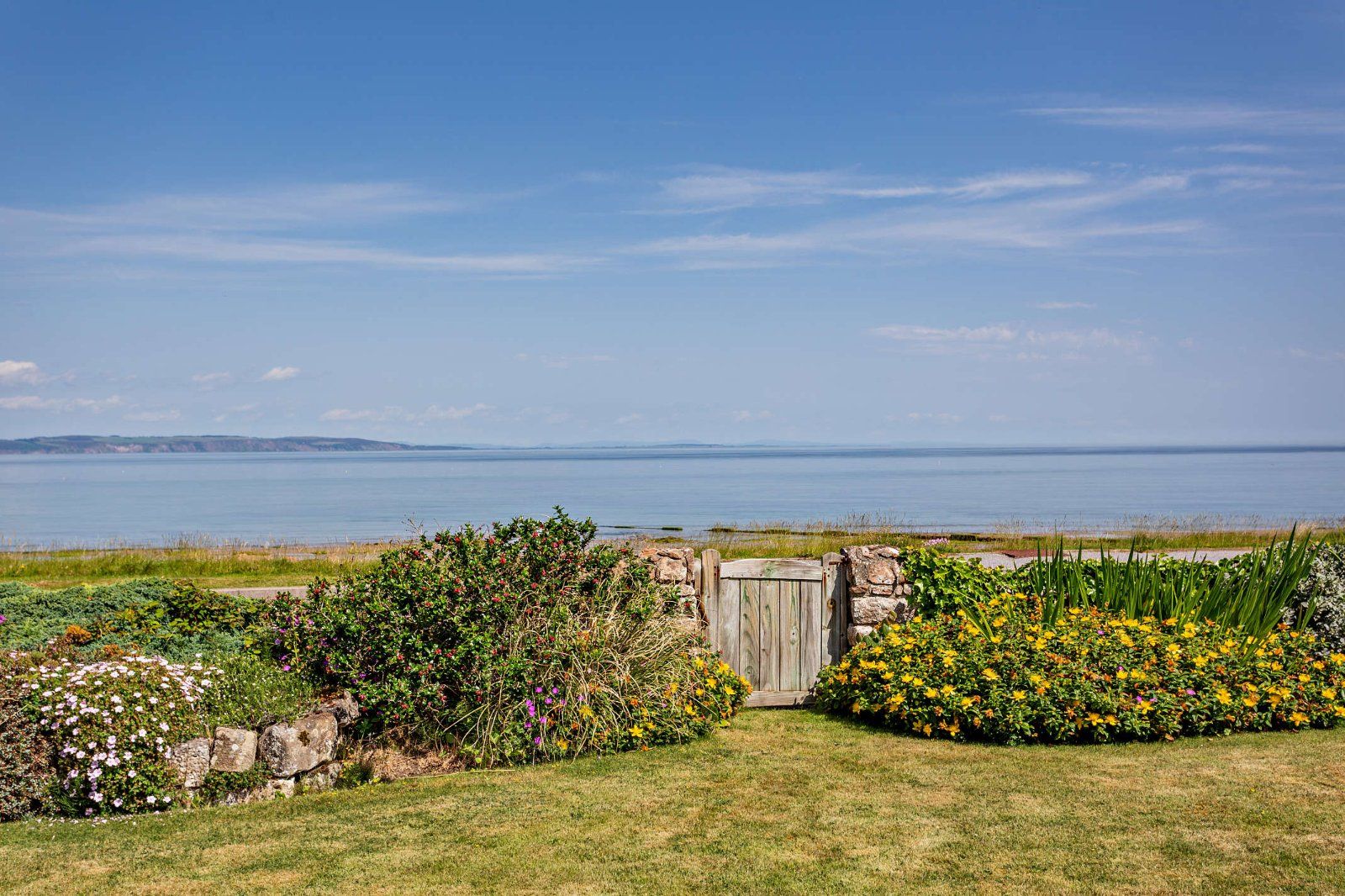 2 Cromarty View