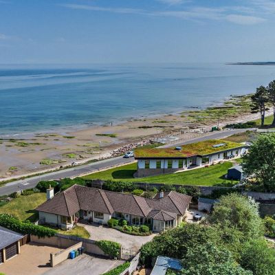 2 Cromarty View