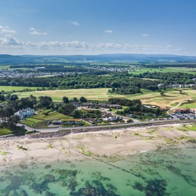 2 Cromarty View