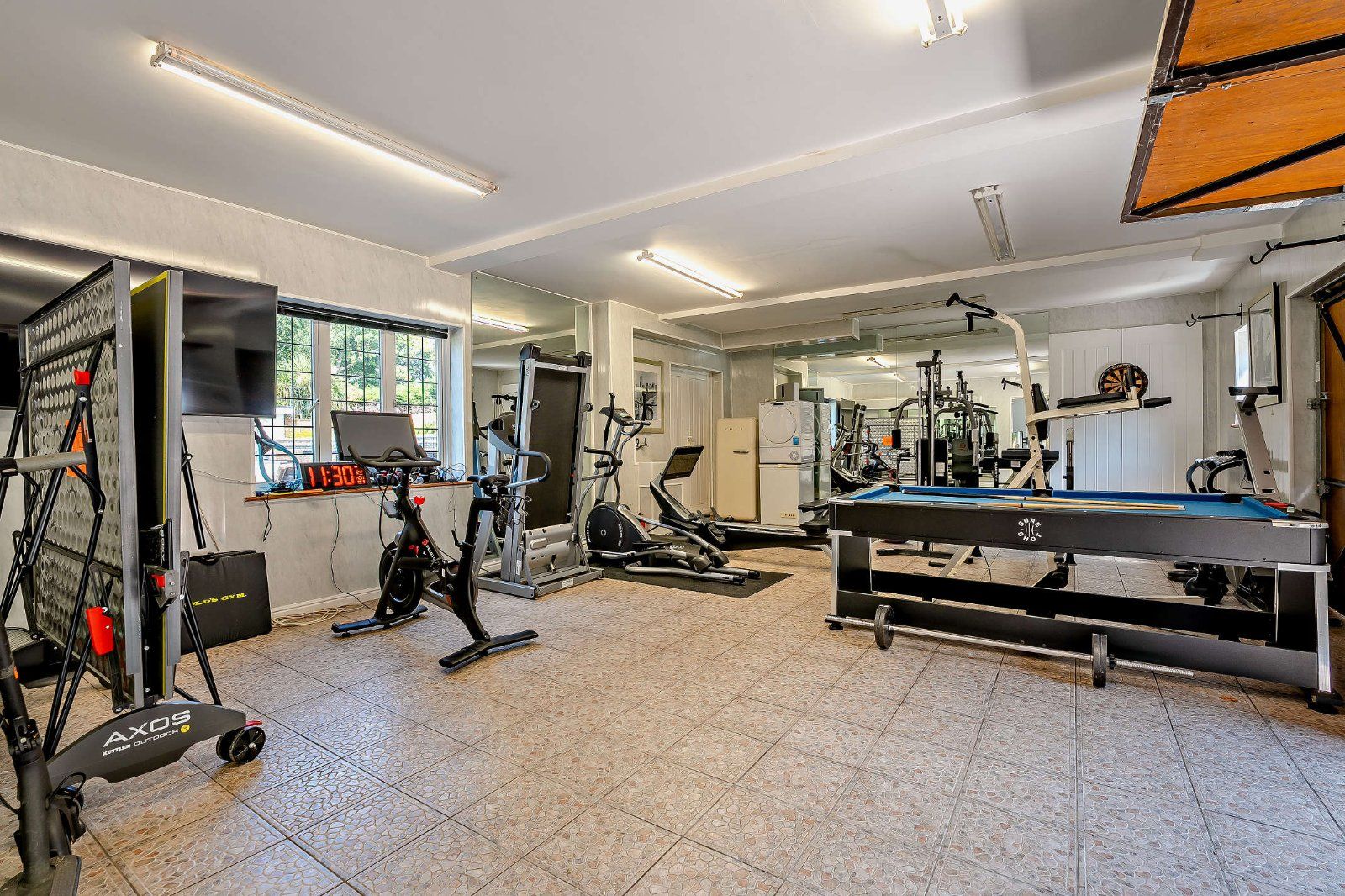 Garage