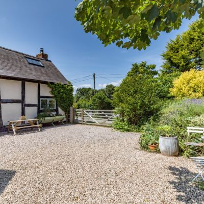 Gravel Courtyard