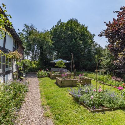 Cottage Garden